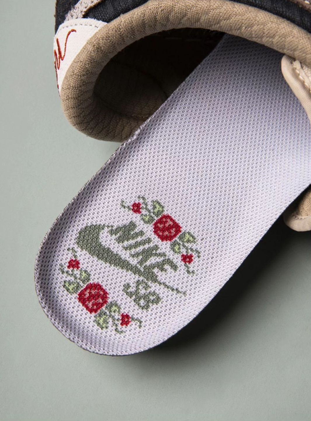 Nike SB Dunk Low Big Money Savings