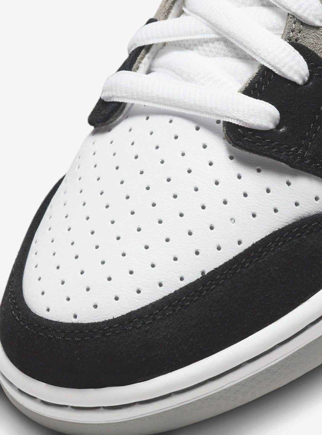 Nike SB Dunk Low Chlorophyll