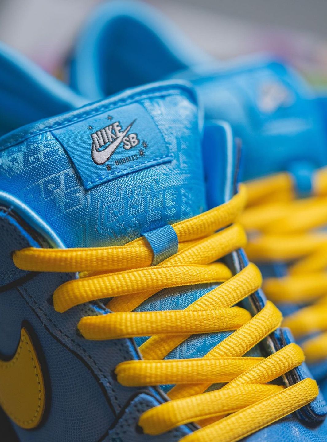 Nike SB Dunk Low The Powerpuff Girls Bubbles