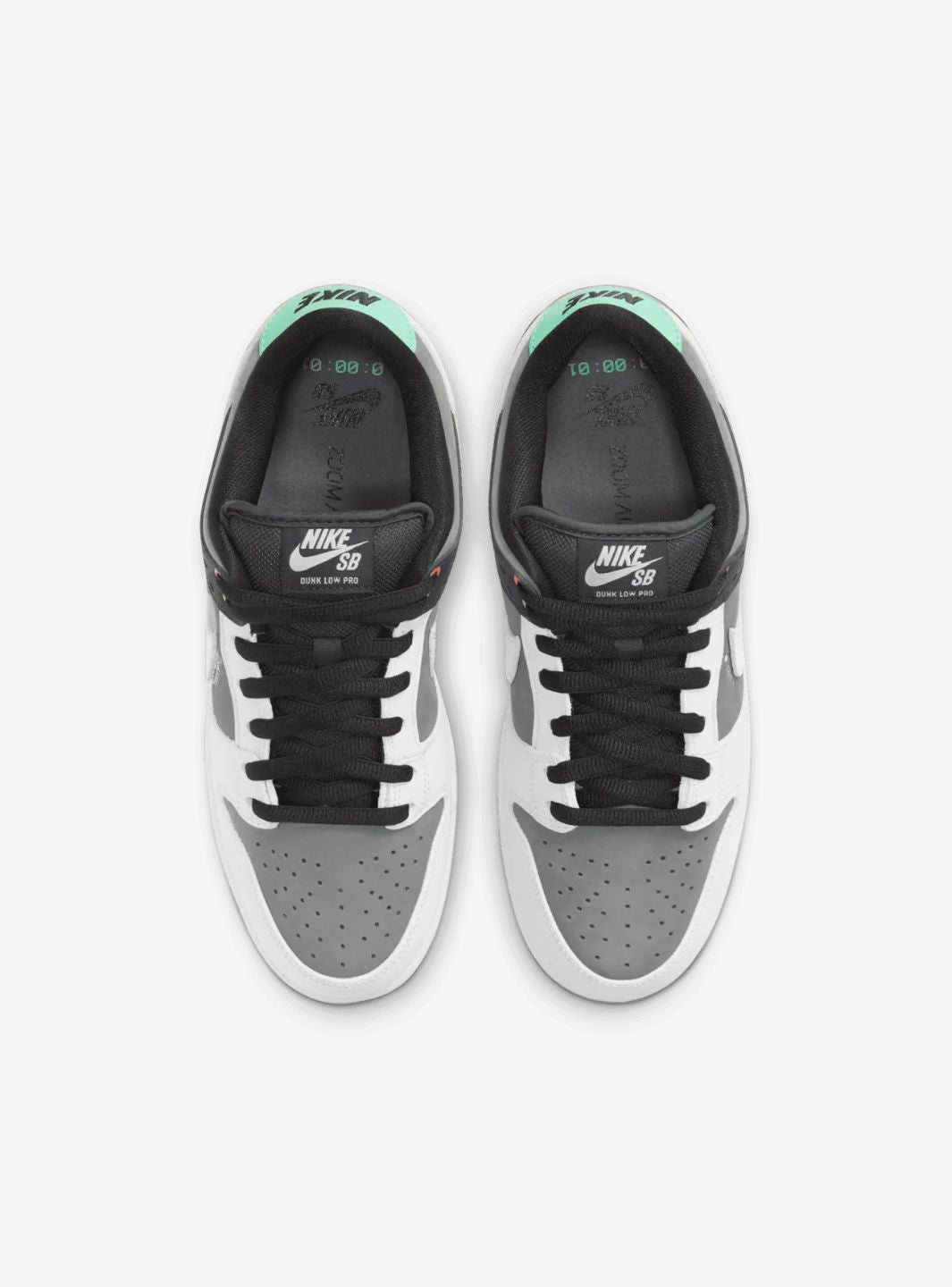 Nike SB Dunk Low VX1000